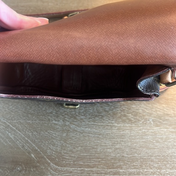 LOUIS VUITTON MONOGRAM CANVAS CARTOUCHIERE - Picture 5 of 5